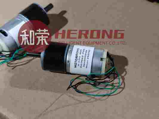 新しい高品質 Hyosung CDU クランプキャリッジモーター 5640000126 S5640000126 ATM キャッシュディスペンサー部品